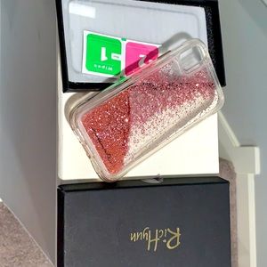 Glitter phone case with screen protector